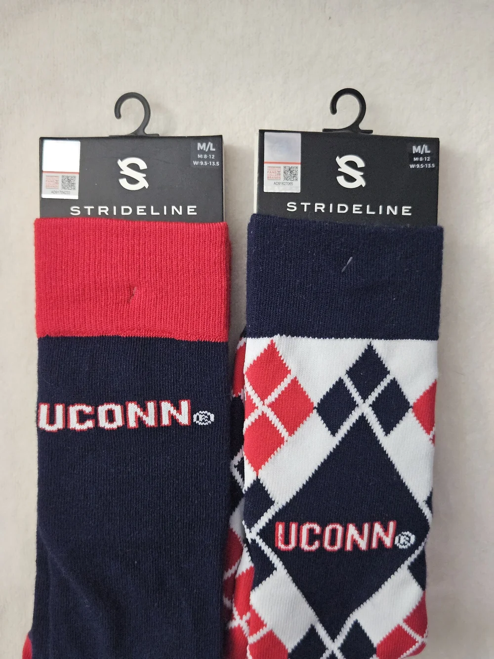 Strideline UConn Huskies Business Knit Crew Socks 2-Pair Pack NWT M/L
